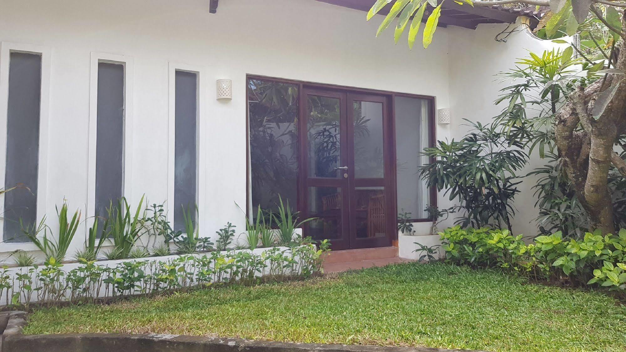 Kumpul Kumpul Villa Double Six Seminyak Eksteriør billede